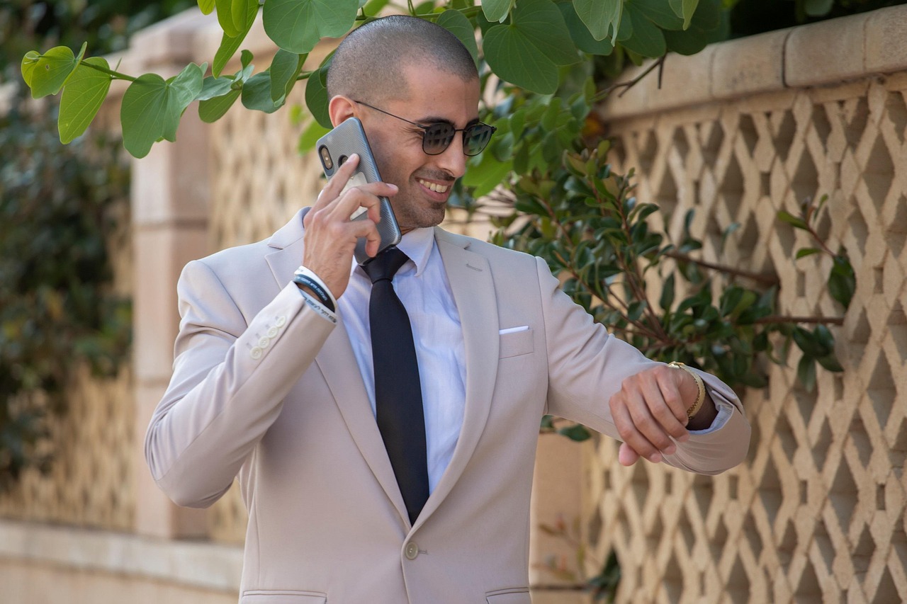 小红书实名账号：注册公司代理h